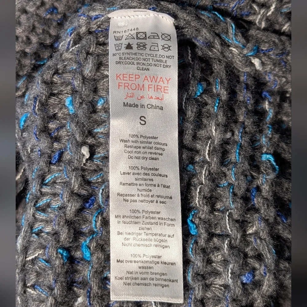 PrettyLittleThing Charcoal Cable Knit Sweater - Picture 4 of 4